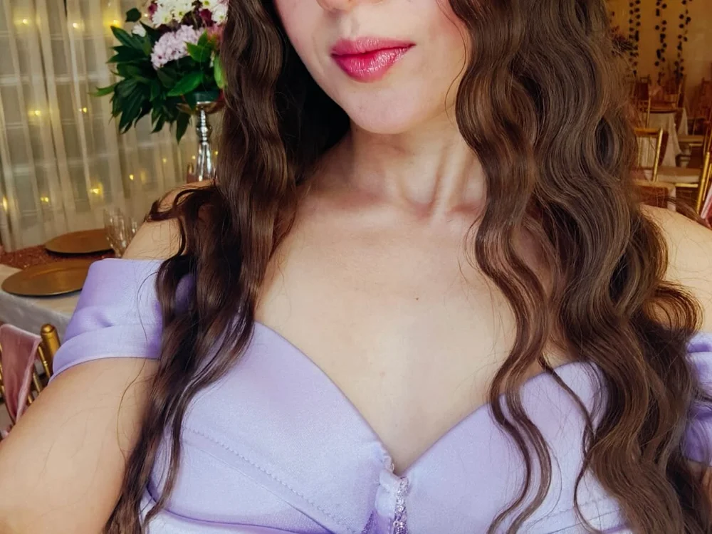 VioletaNovaのオフラインXXXチャット