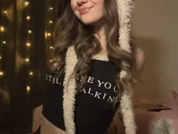 millacrismas' Offline Chat Room