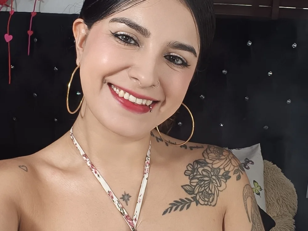 Mar_Ken Adlı Modelin Canlı XXX Sohbeti