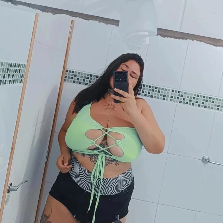 sereiazn Offline XXX chat