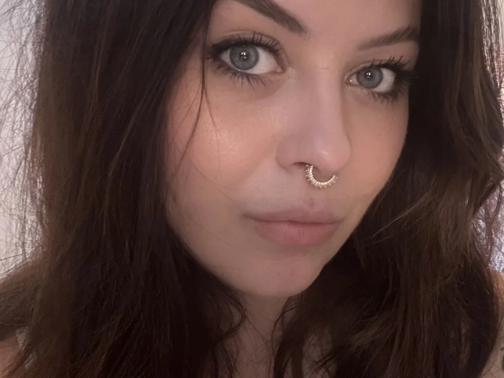 _naomidiz's Offline XXX Chat