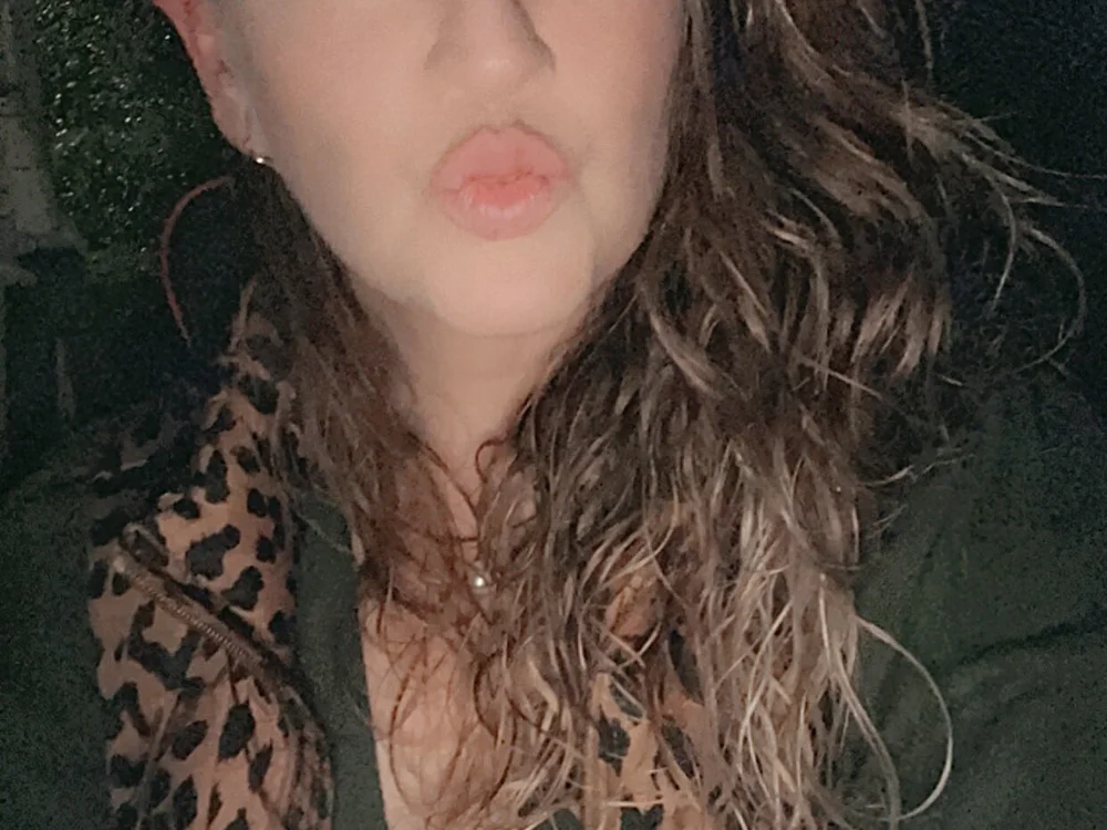 Offline chatovací místnost LushQueenB