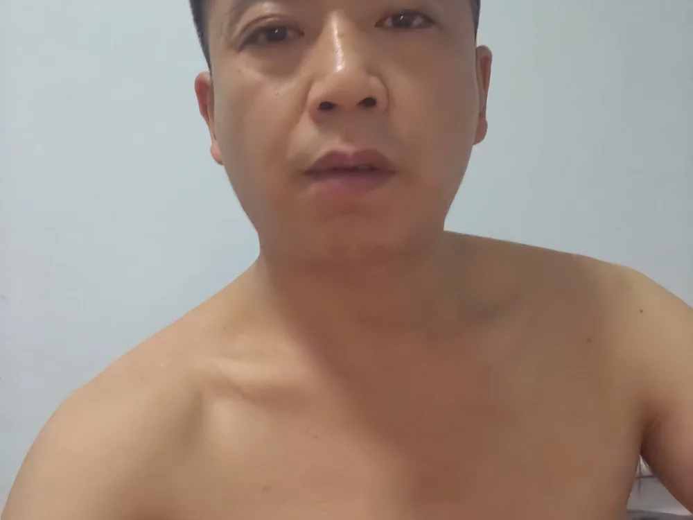 xiaolong520's Offline Chat Room