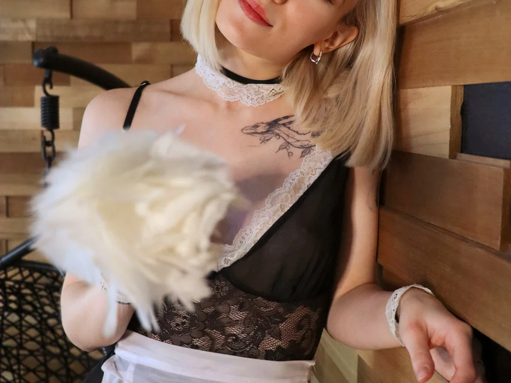 Offline chatovací místnost Helena_Fox_