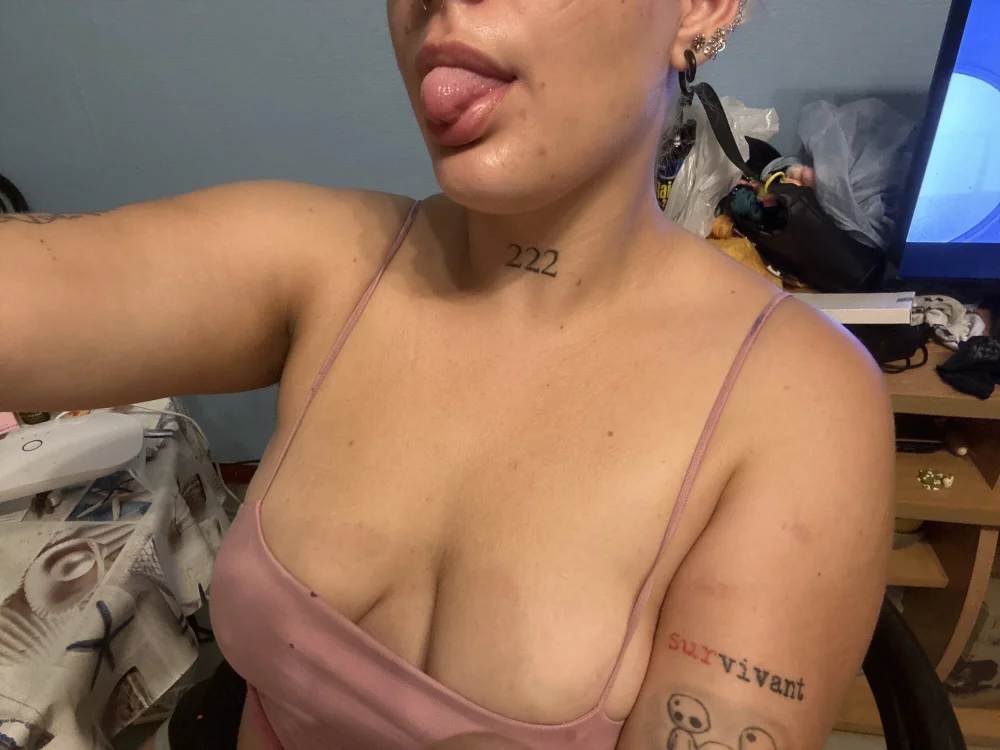 lunab4bygirl's Offline XXX Chat