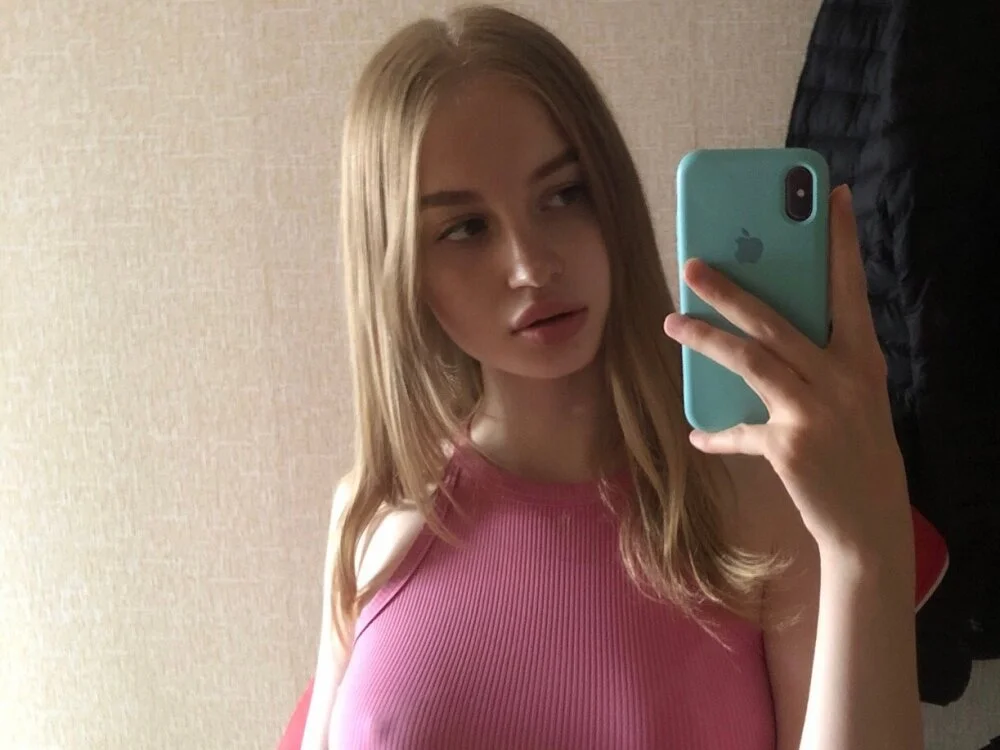 Sembang XXX Luar Talian blondekiss88