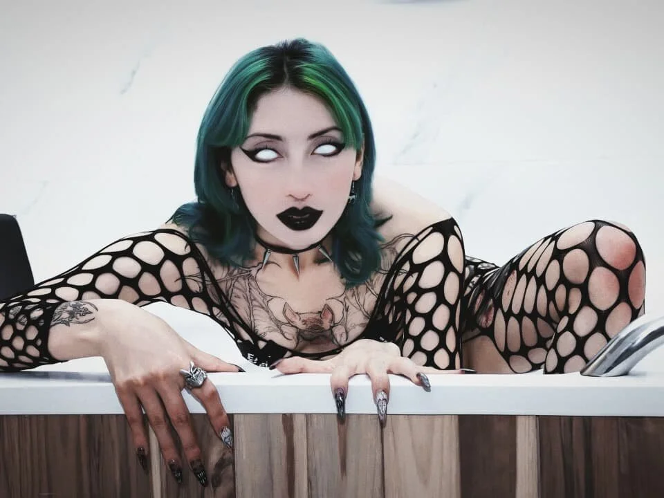 Im_gaia's Offline XXX Chat