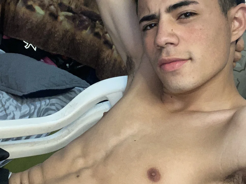 Jairito_989 cam model