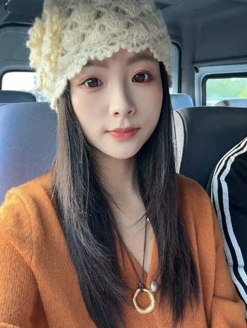 MissU_558 Chat XXX Ngoại tuyến