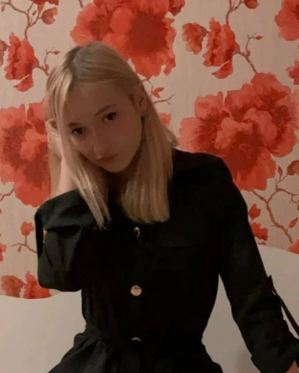 lolli_pope's Offline XXX Chat