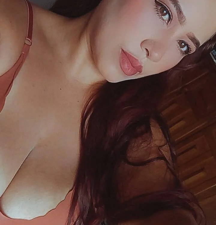 cover photo of aurora_amanda