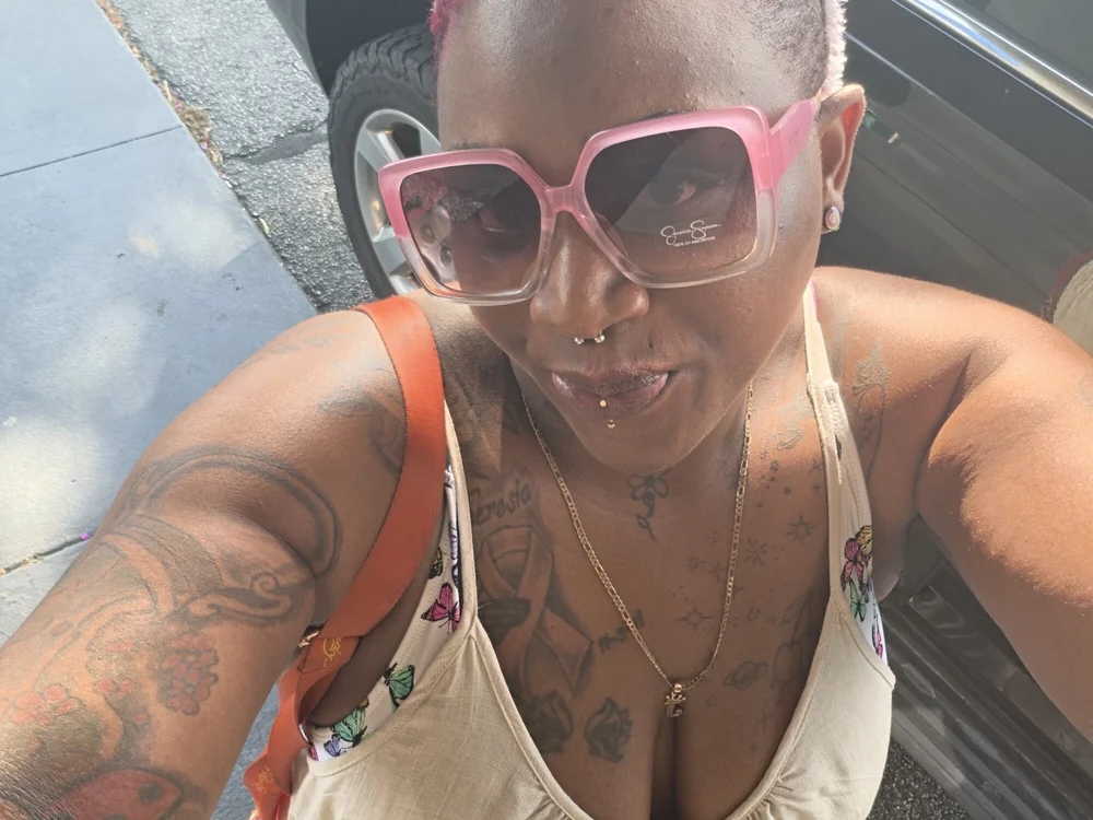 Smile4MeNASTY's Offline XXX Chat
