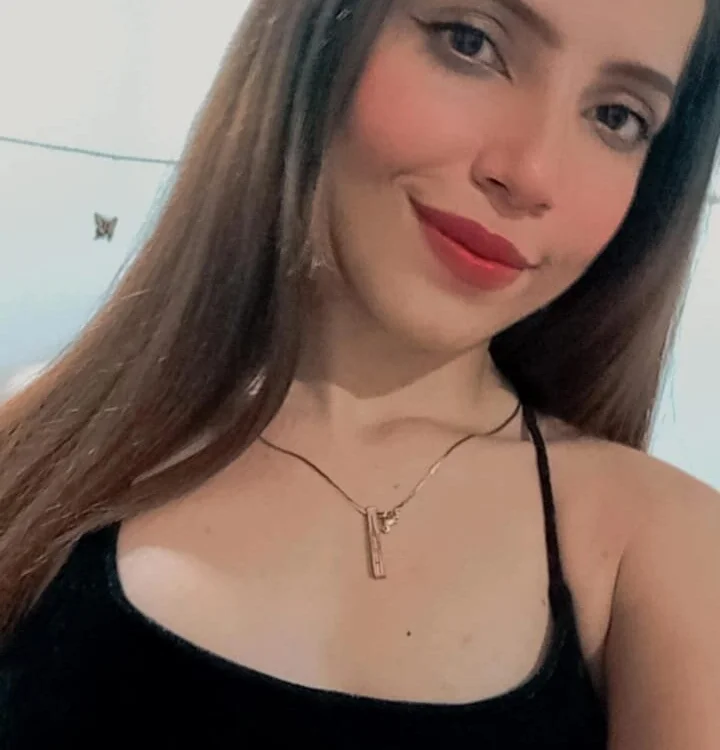 lia_smith23's Offline XXX Chat