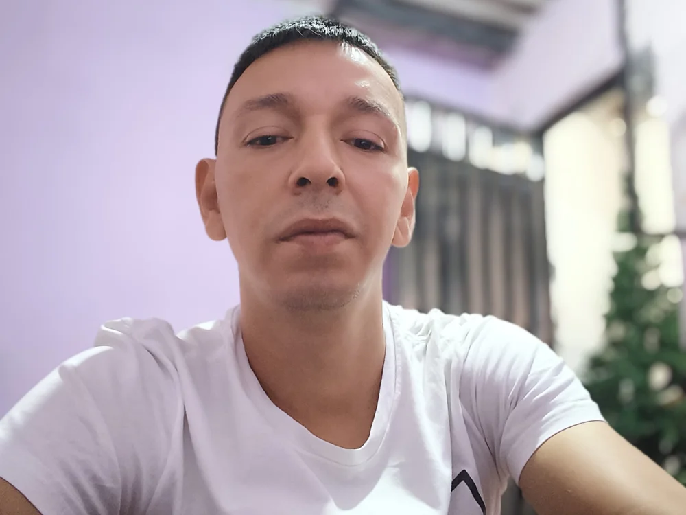Diegoordus2's Offline XXX Chat