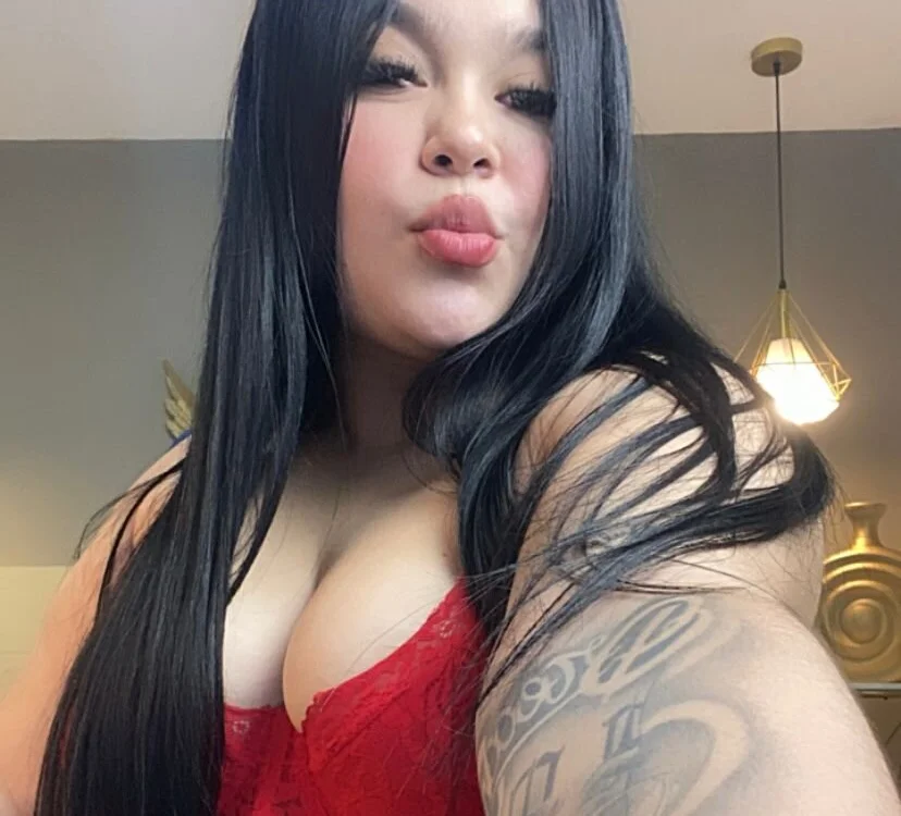 annechanel_'s Offline Chat Room