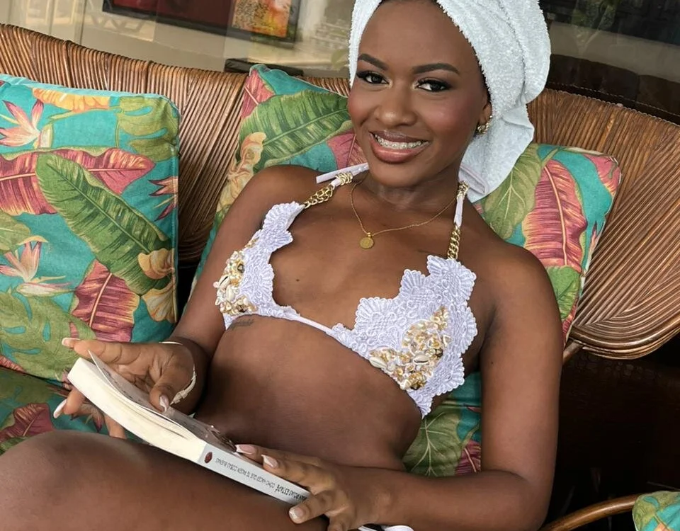 Alisson-Noa – Offline XXX chat