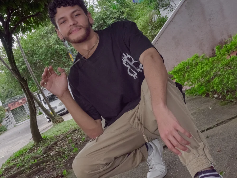 LuckySammern Offline XXX chat