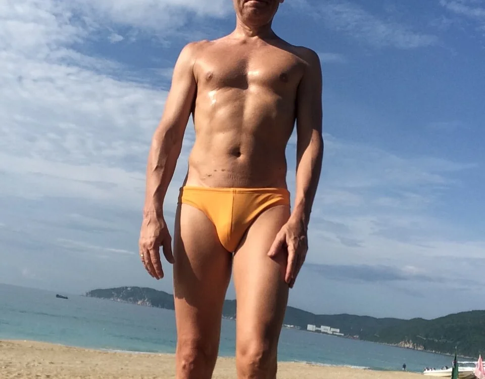 TKSnoopy7: офлайн-секс-чат