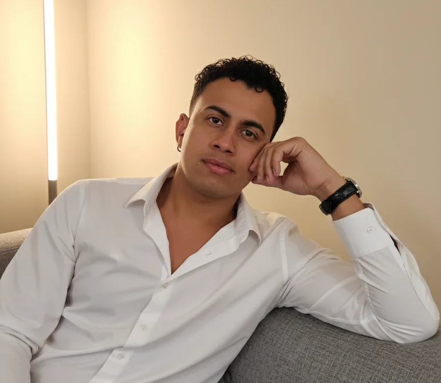 Charliejones_ 오프라인 XXX 채  팅