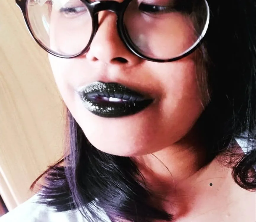 ladYl4dY's most recent online preview