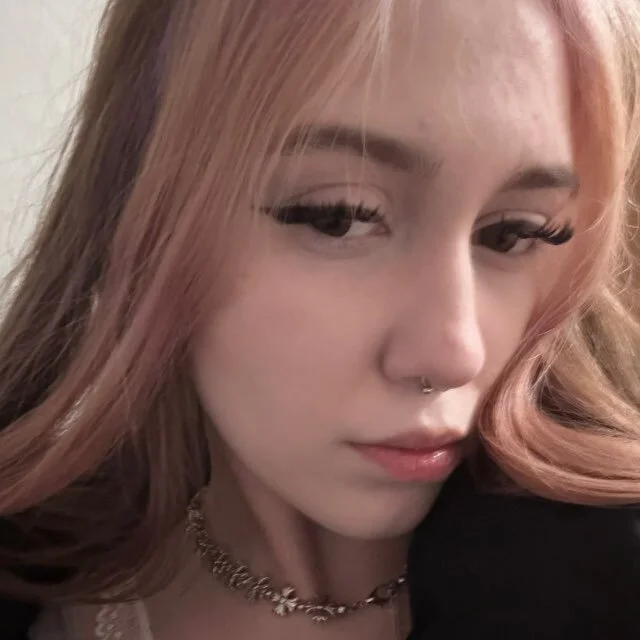 ห้องแชทออฟไลน์ของ bridget_bri