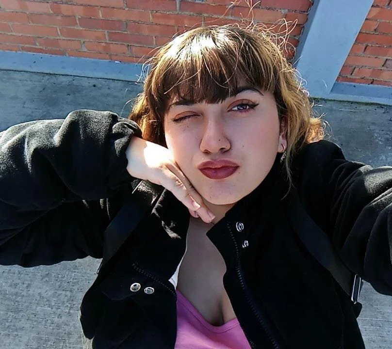 Pandy_888 Adlı Modelin Çevrimdışı XXX Sohbeti