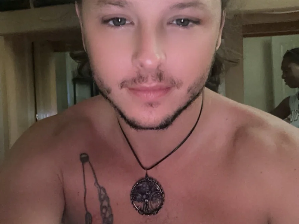 BassK1tty's Offline XXX Chat