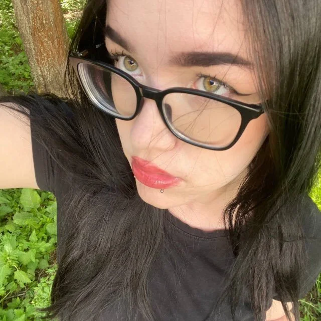 BrookWells' Offline XXX Chat