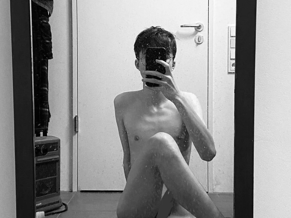 twinklittle1's Offline XXX Chat