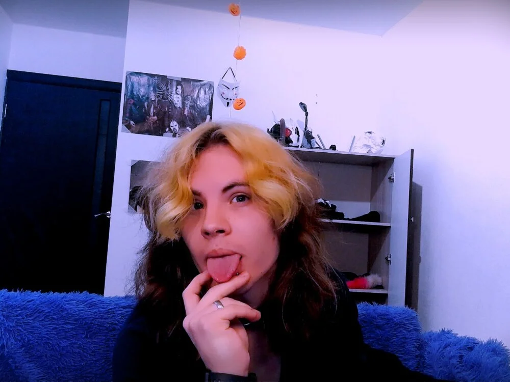 SparkyFerret: офлайн-секс-чат