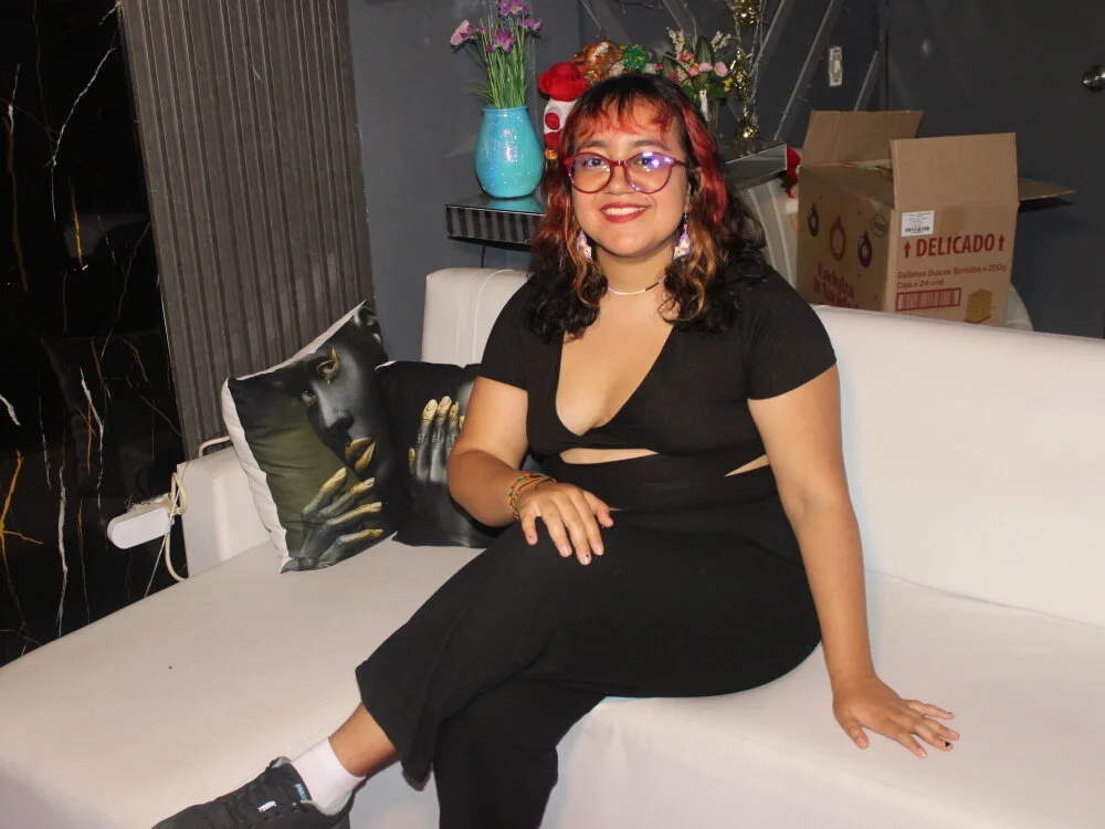 Nami_Nerona অফলাইন XXX চ্যাট