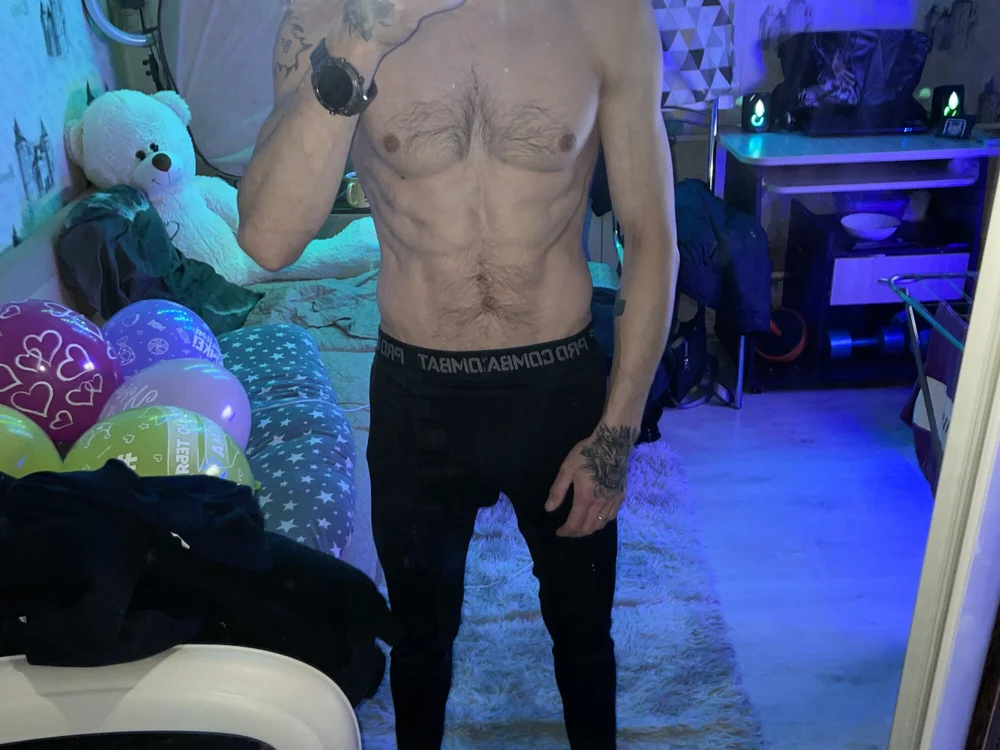 Leonardo_Lux offline chatrum