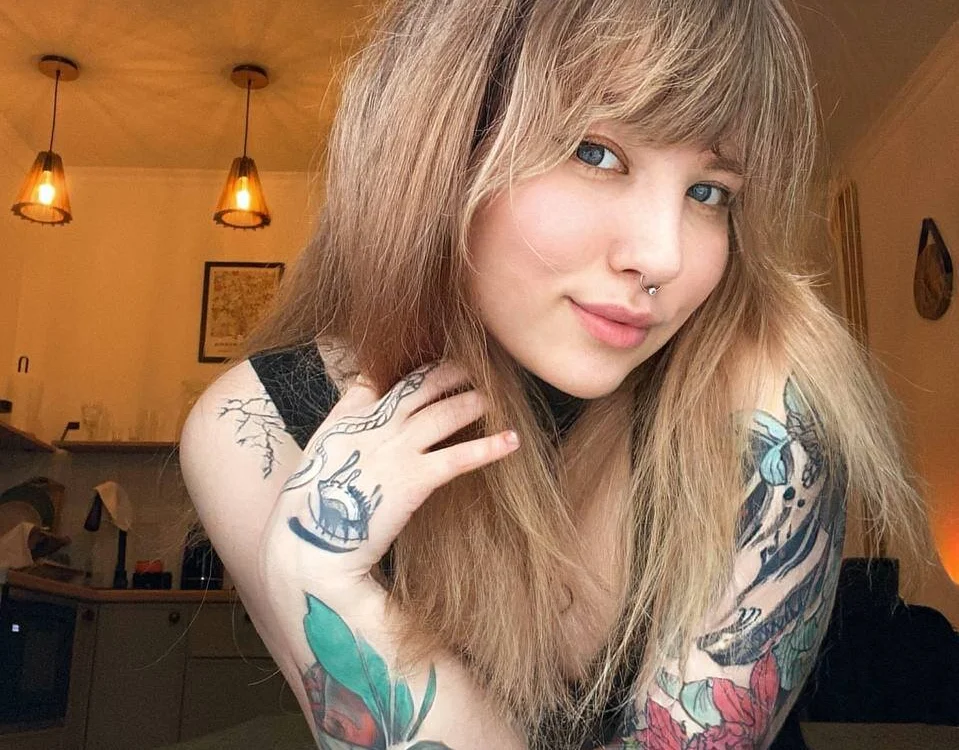 LillTatii offline chatrum