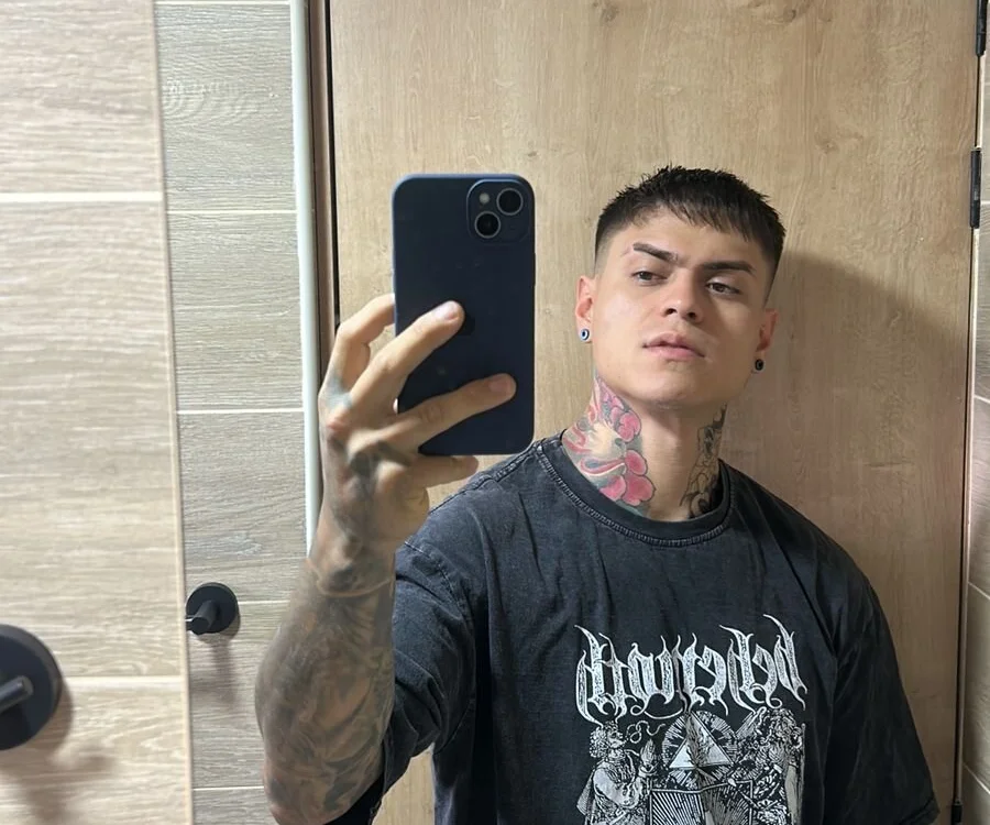 ห้องแชทออฟไลน์ของ Marko_Toro__