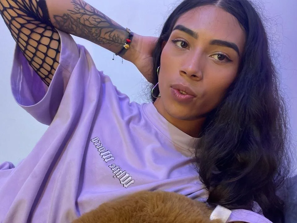 Sweet-Cris' Offline XXX Chat