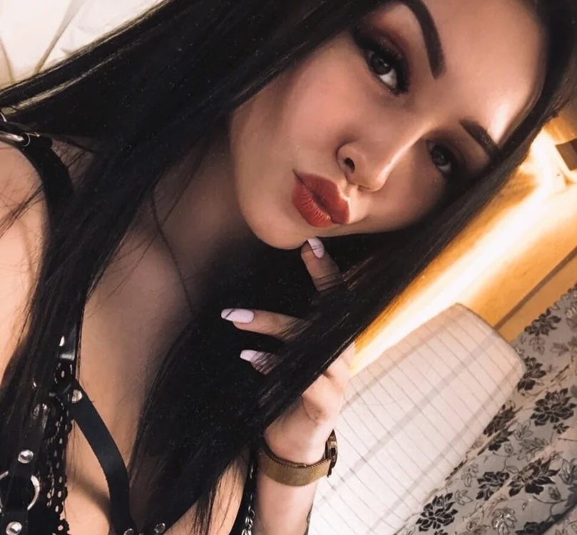 AmeliaGrasse's Offline Chat Room