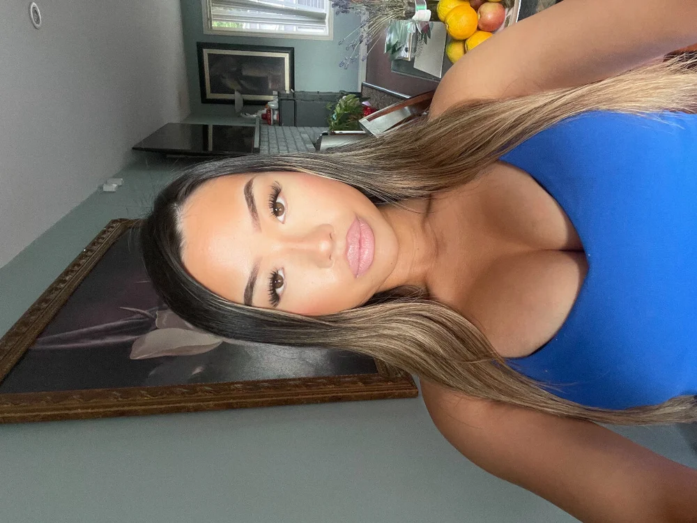 itsellagrace's Offline XXX Chat