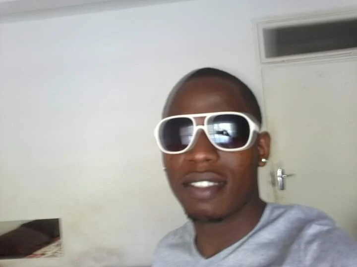 mixedbreedtoyboy offline chatrum