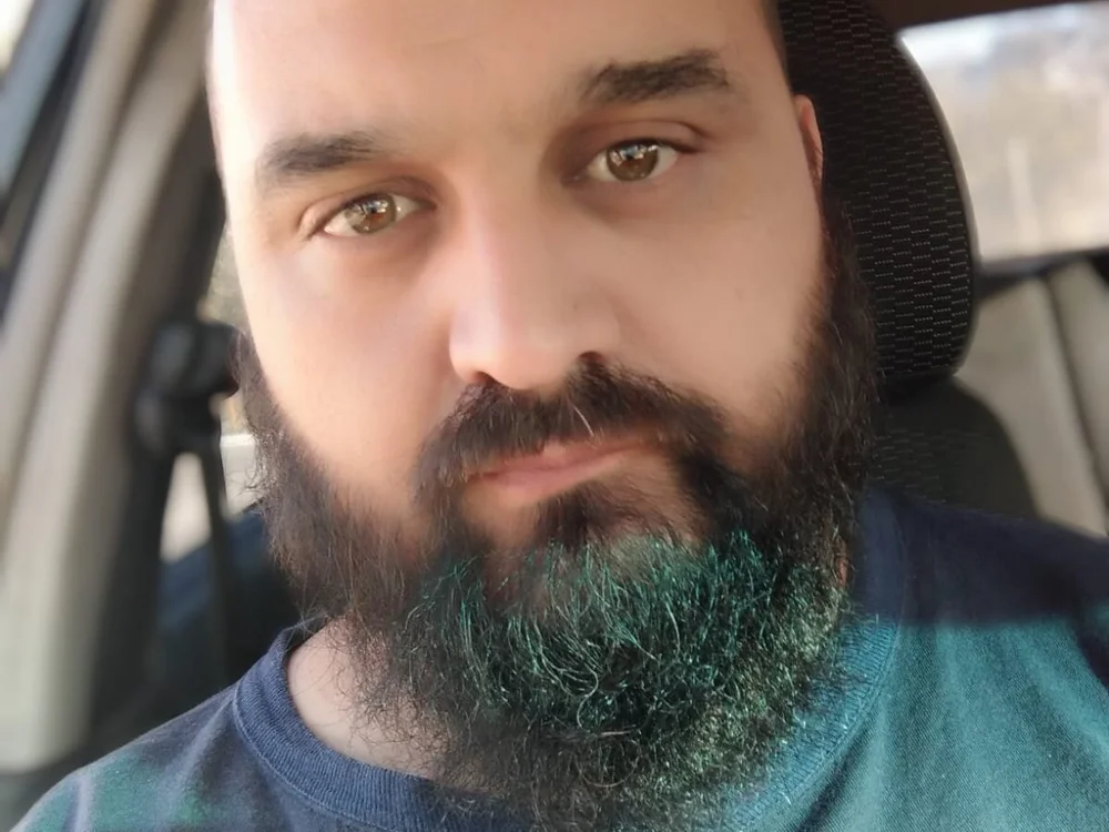 TheBeast86's Offline Chat Room