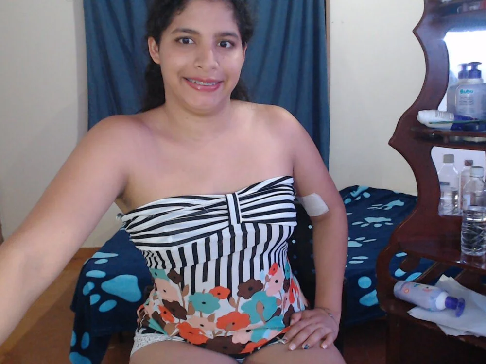 sexyhot20xxx অফলাইন XXX চ্যাট