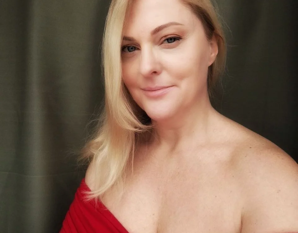 Emilia99 Chat XXX in diretta