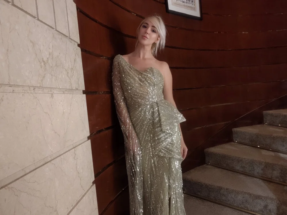 Molyvorae's Offline XXX Chat