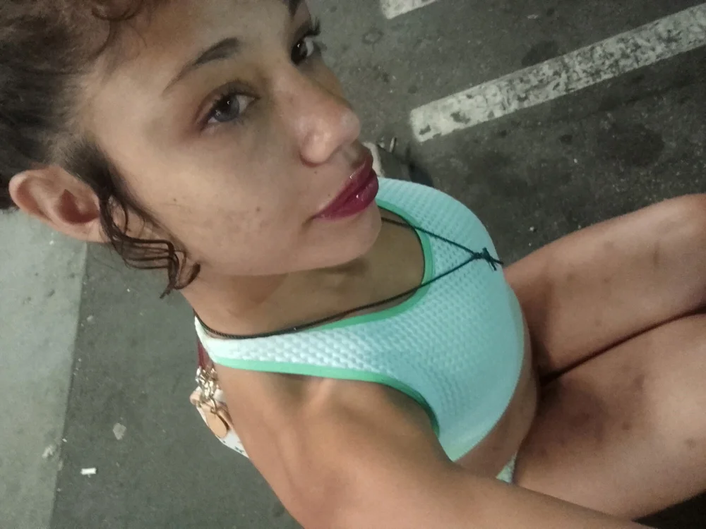 prettylilfreak's Offline XXX Chat