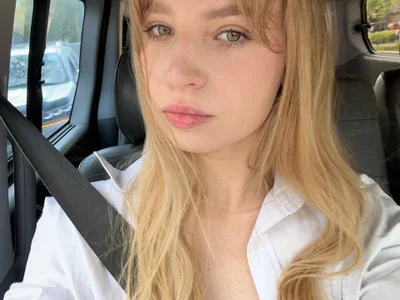 LilliaEhmen - Girl 