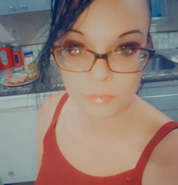 Shorty925 – Offline chatovacia miestnosť