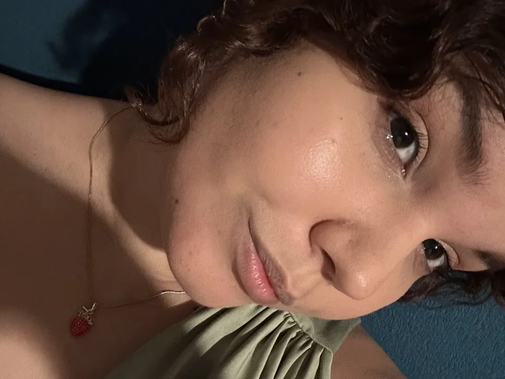 valen_smile_'s Offline XXX Chat