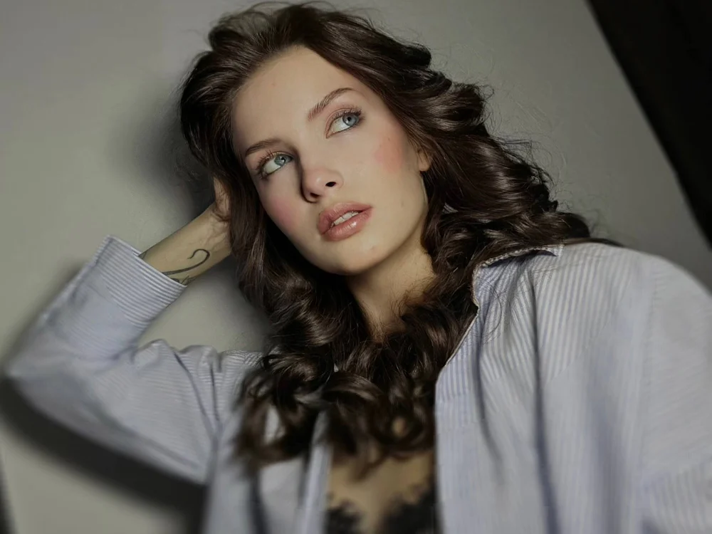 ห้องแชทออฟไลน์ของ HollyClark_
