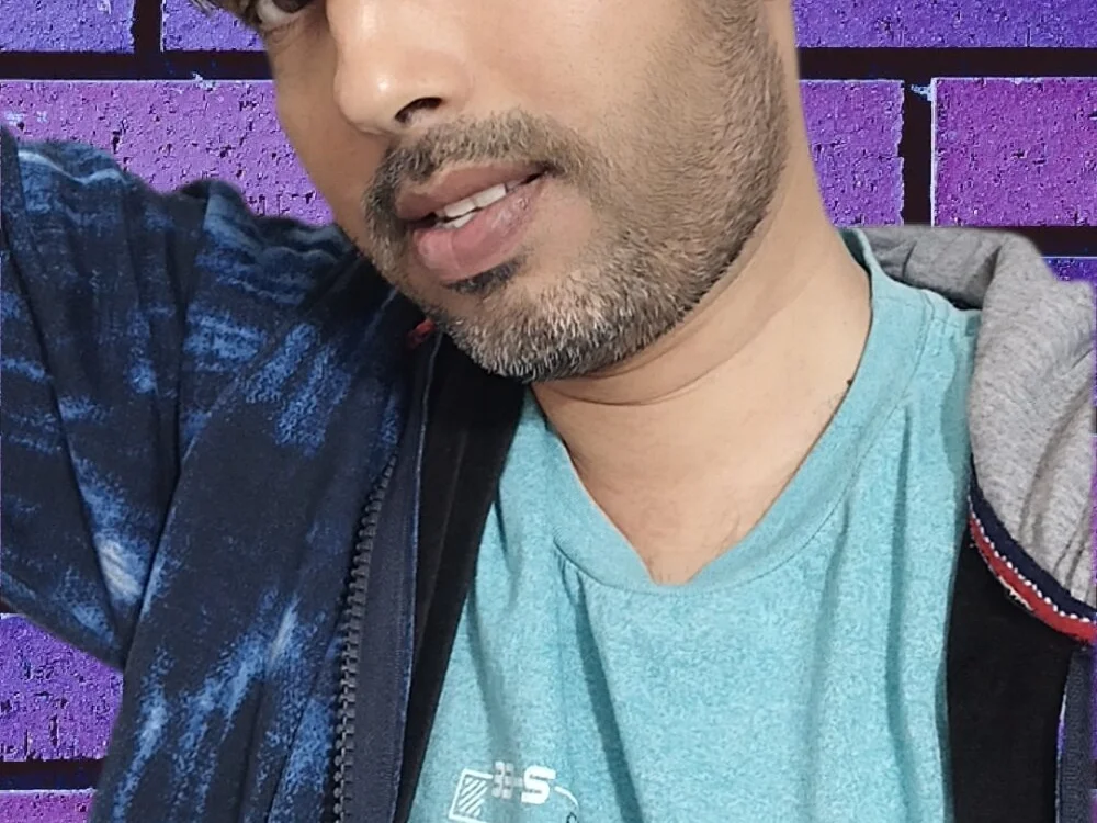 zoros_di Chat XXX offline