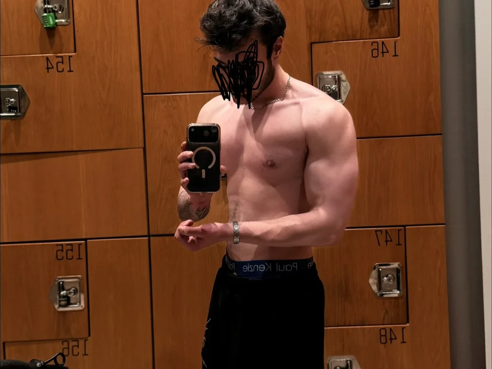 Bigdckxx offline XXX-chat