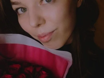 TinaTayylor live profile